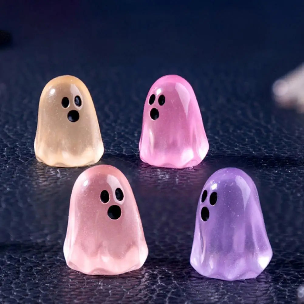 Spooky Ghost Ornament Glowing Ghost Decoration Halloween Ghost Figurine Set Mini Resin Statues for Desktop Decoration