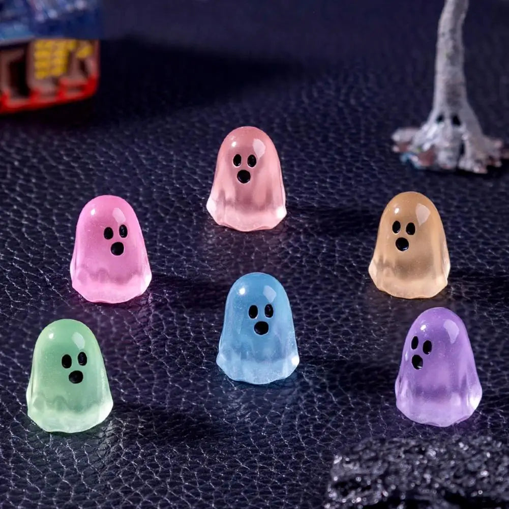 Spooky Ghost Ornament Glowing Ghost Decoration Halloween Ghost Figurine Set Mini Resin Statues for Desktop Decoration